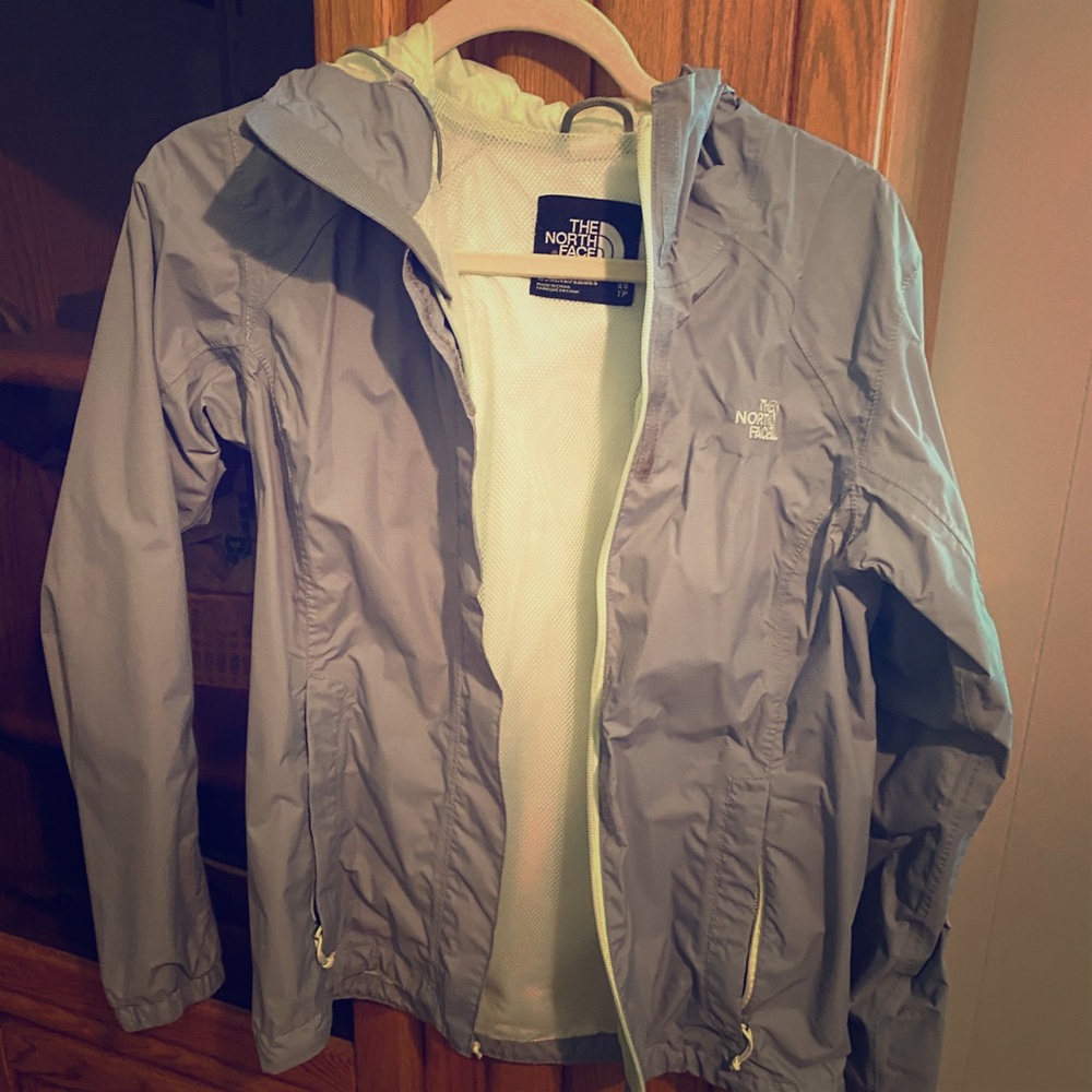 Juniors XS Northface rain jacket